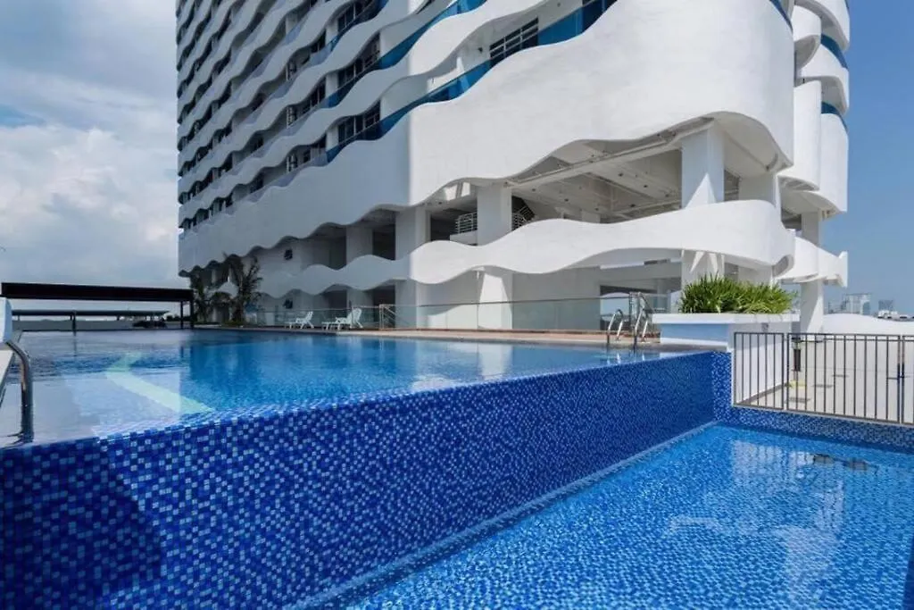 The Wave @2+1Br Seaview / 10Pax / 3 Balcony / 1Km Jonker Apartment Malacca